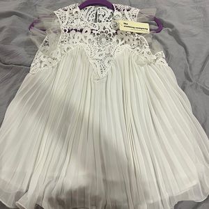 White dressy blouse NWT